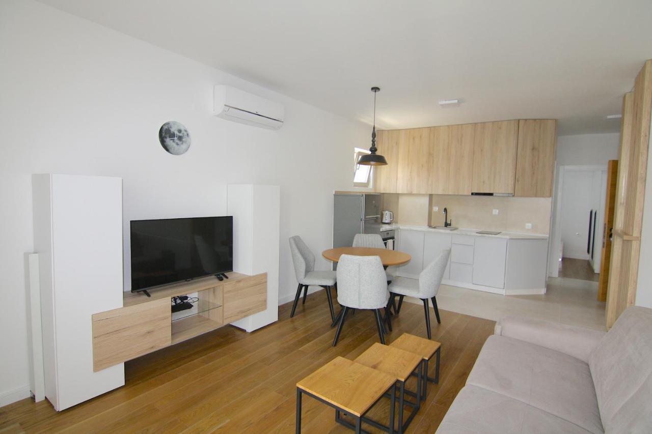 בודווה Apartments Lora Zmajeva, 7 מראה חיצוני תמונה