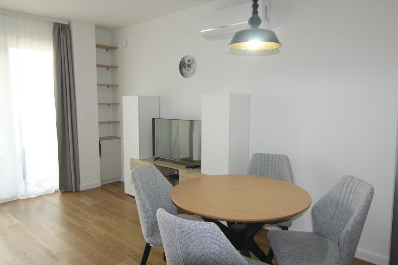 בודווה Apartments Lora Zmajeva, 7 מראה חיצוני תמונה