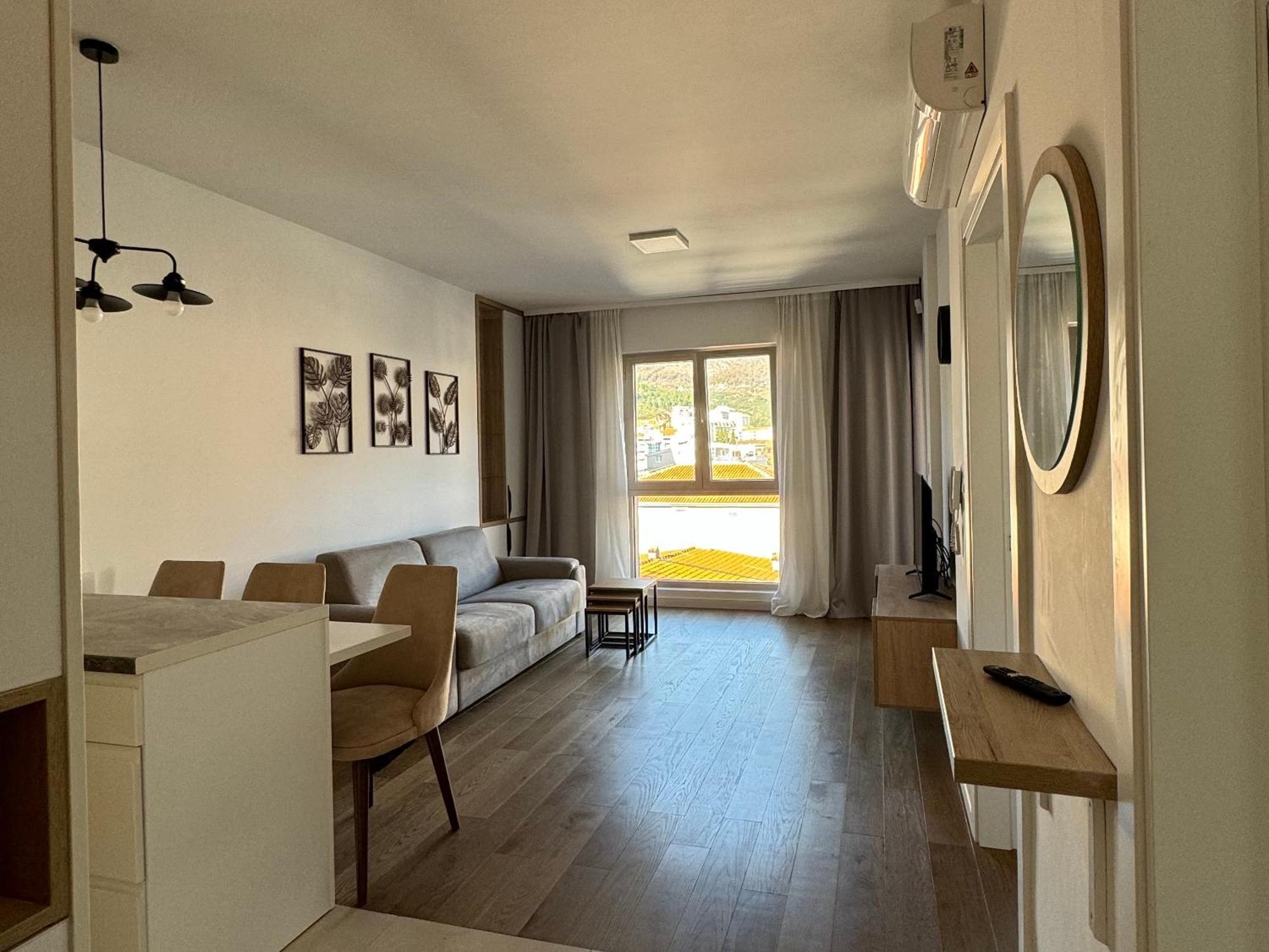 בודווה Apartments Lora Zmajeva, 7 מראה חיצוני תמונה